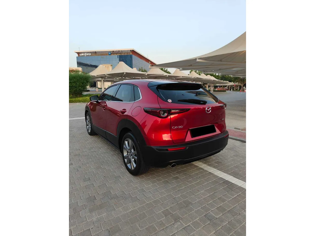 Car image 9