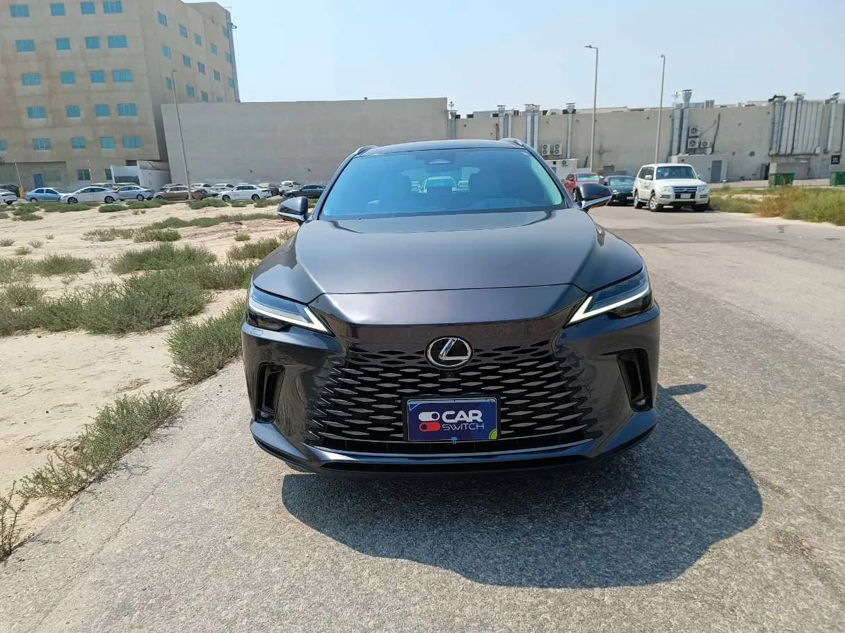 Car image 2