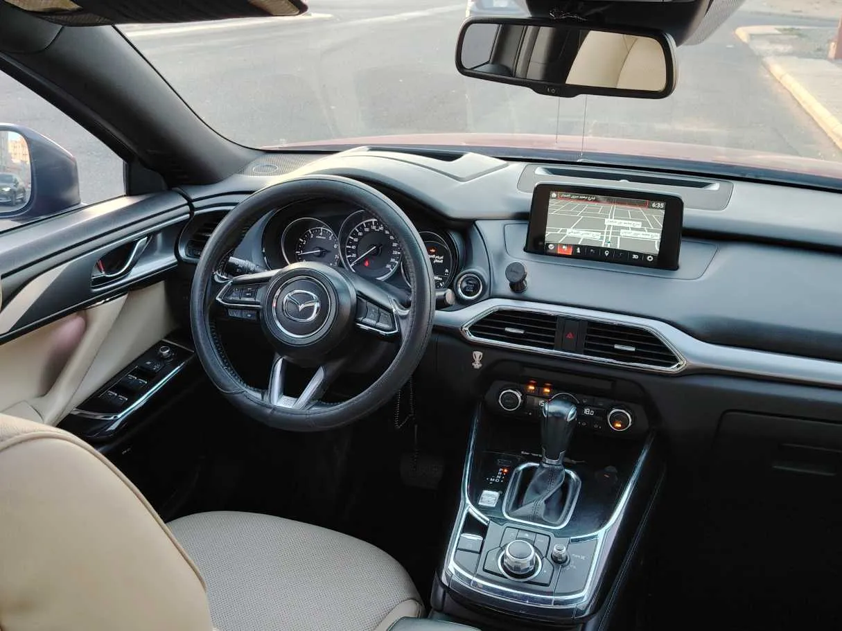 Car image 22