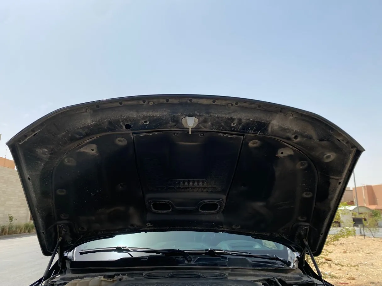 Car image 29