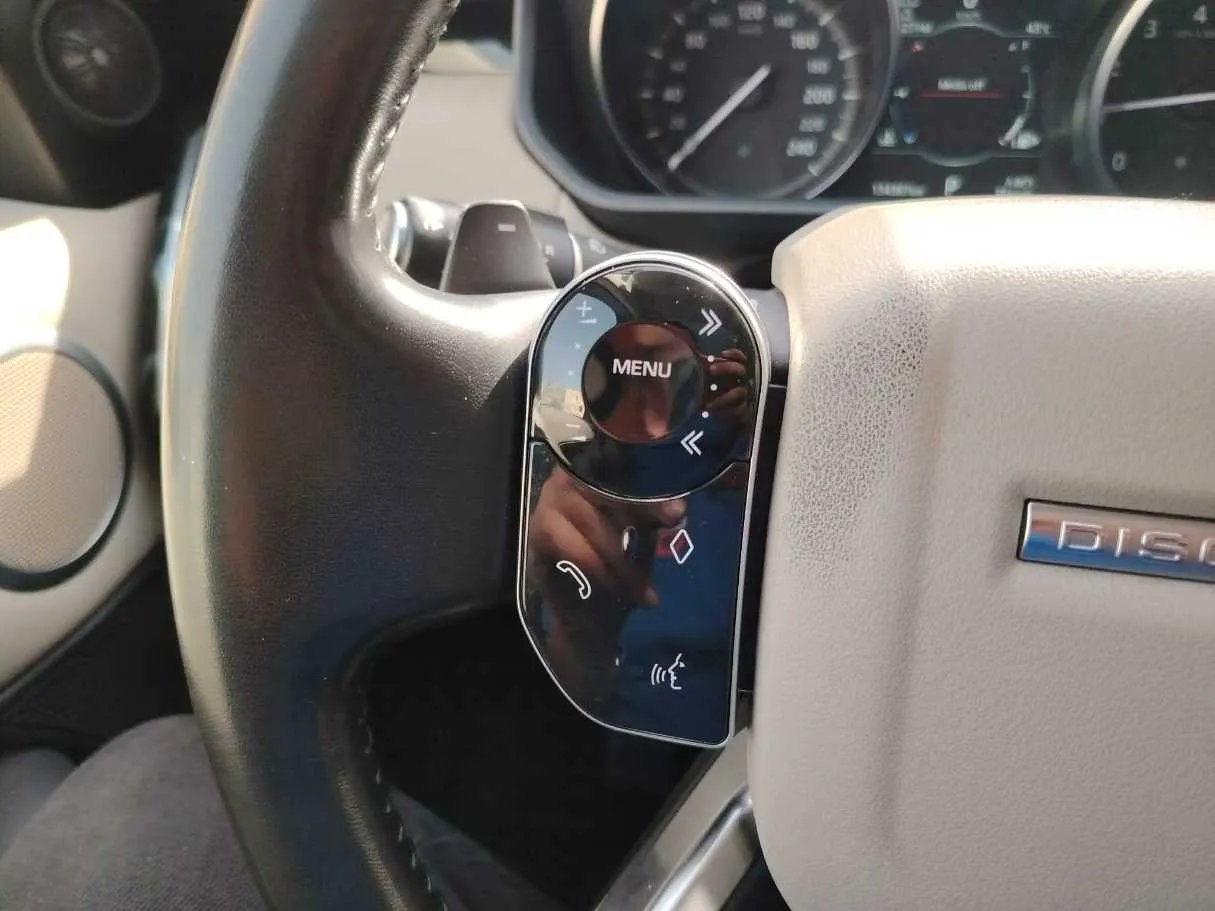 Car image 38