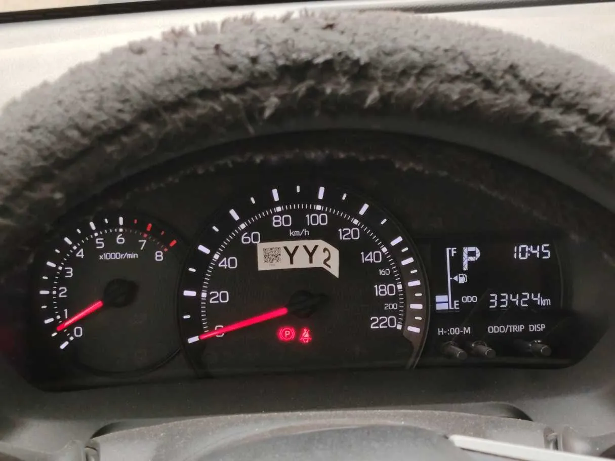 Car image 23