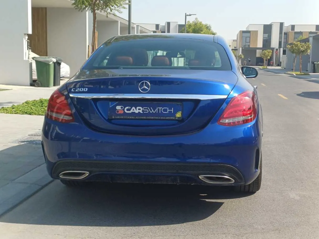Car image 6