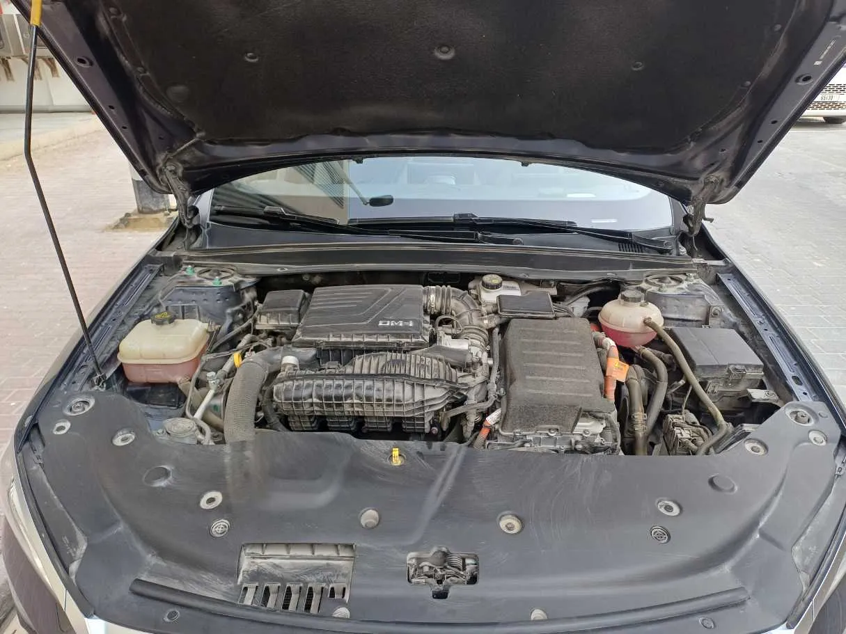 Car image 22