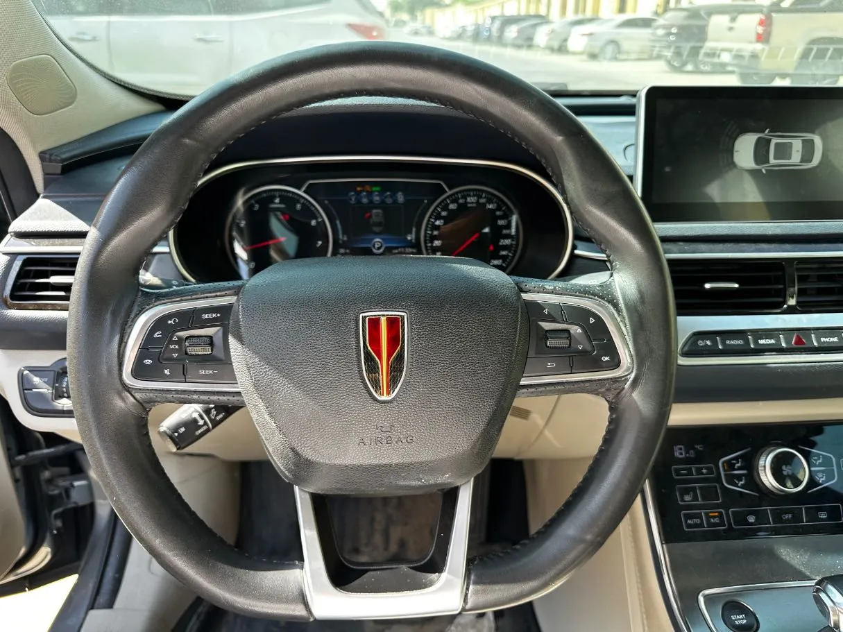 Car image 20