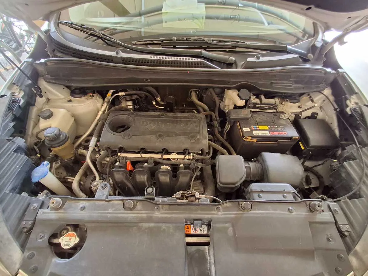 Car image 20