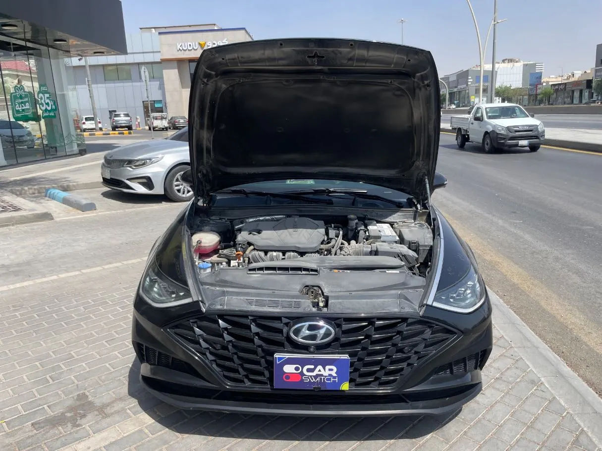 Car image 22