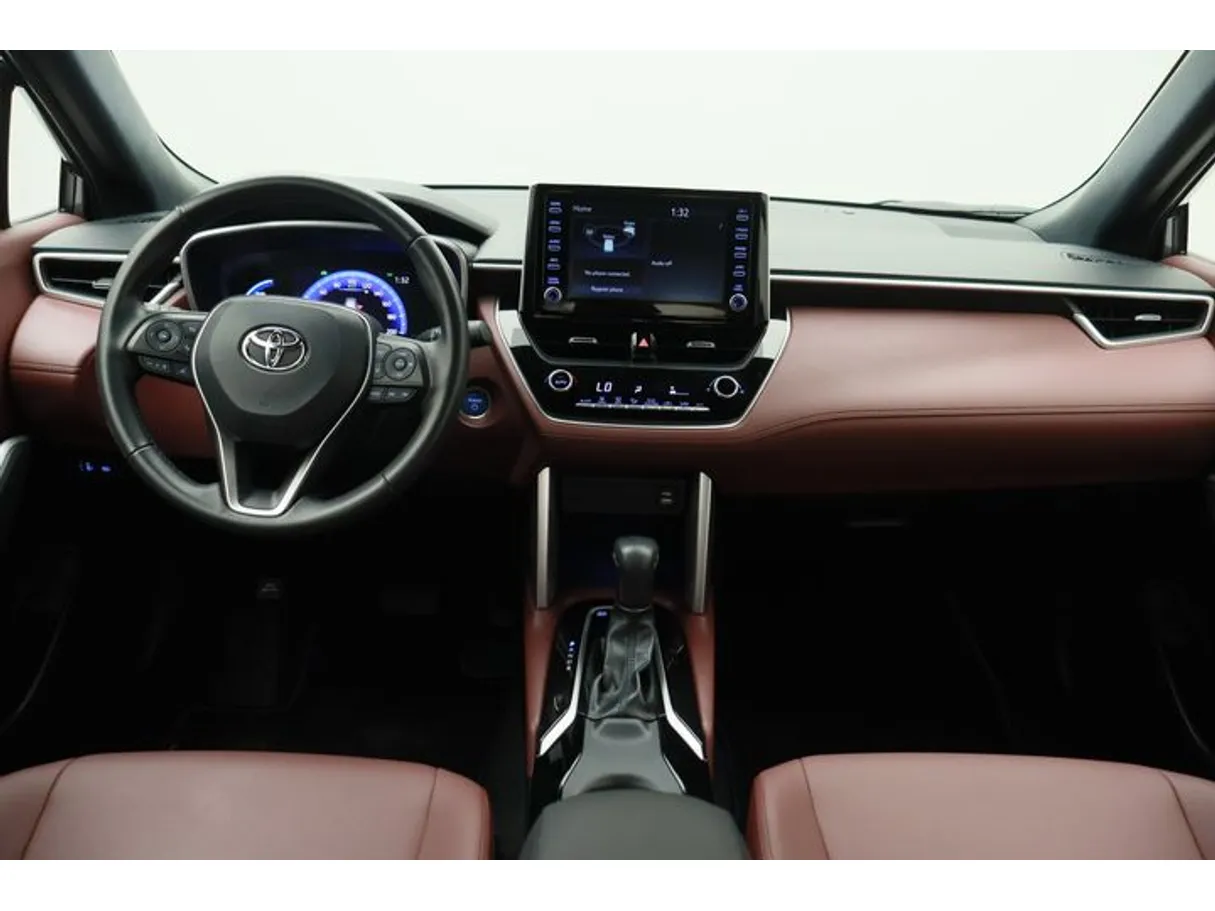 Car image 14