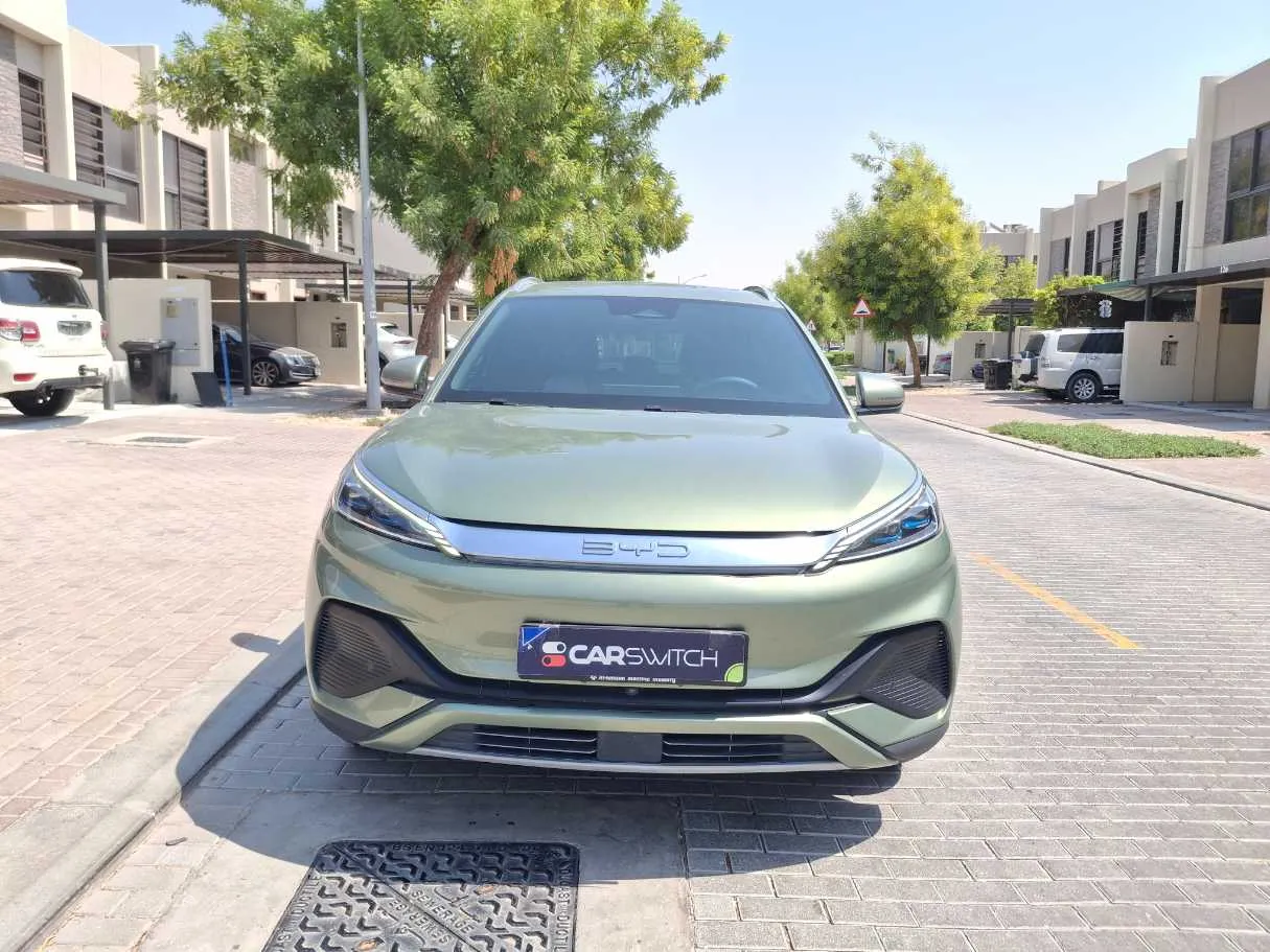 Car image 2