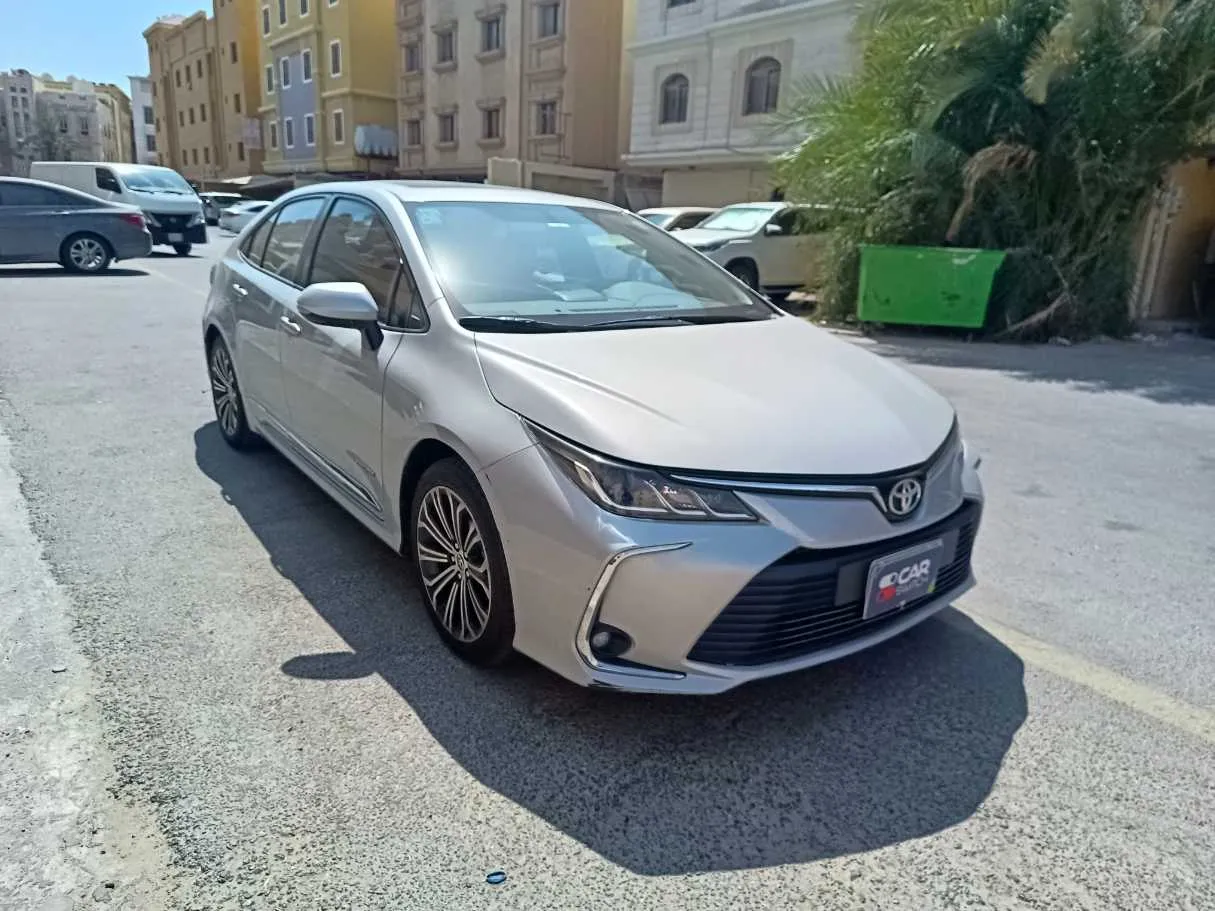 Car image 3