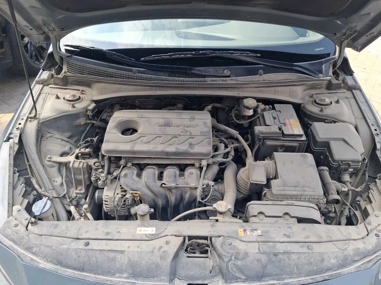Car image 22