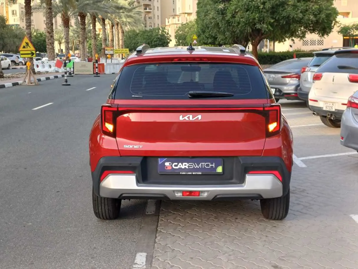 Car image 6