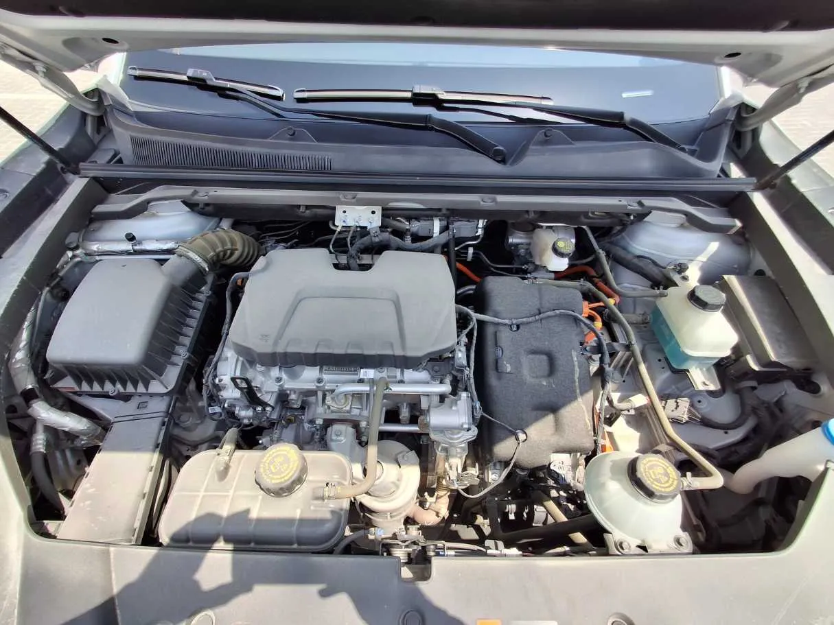 Car image 20