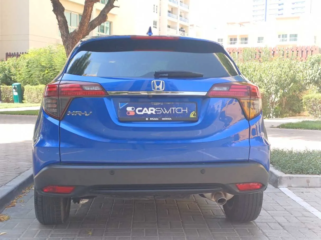 Car image 6