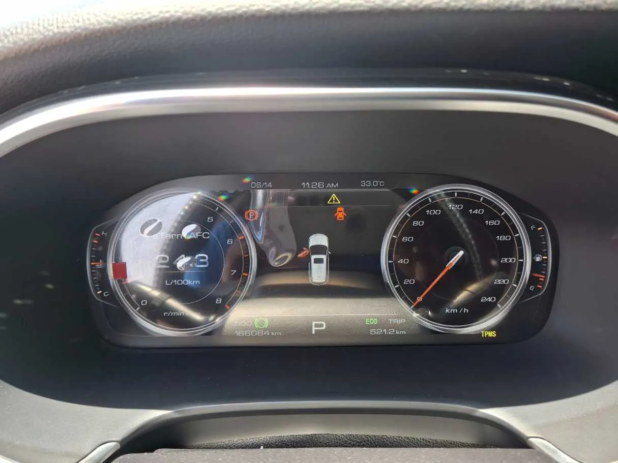 Car image 17
