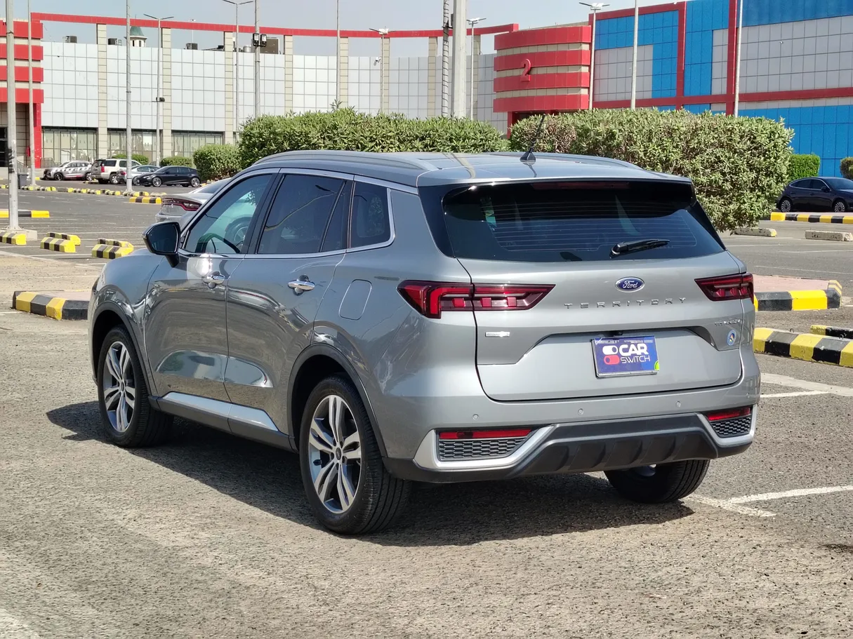 Car image 7