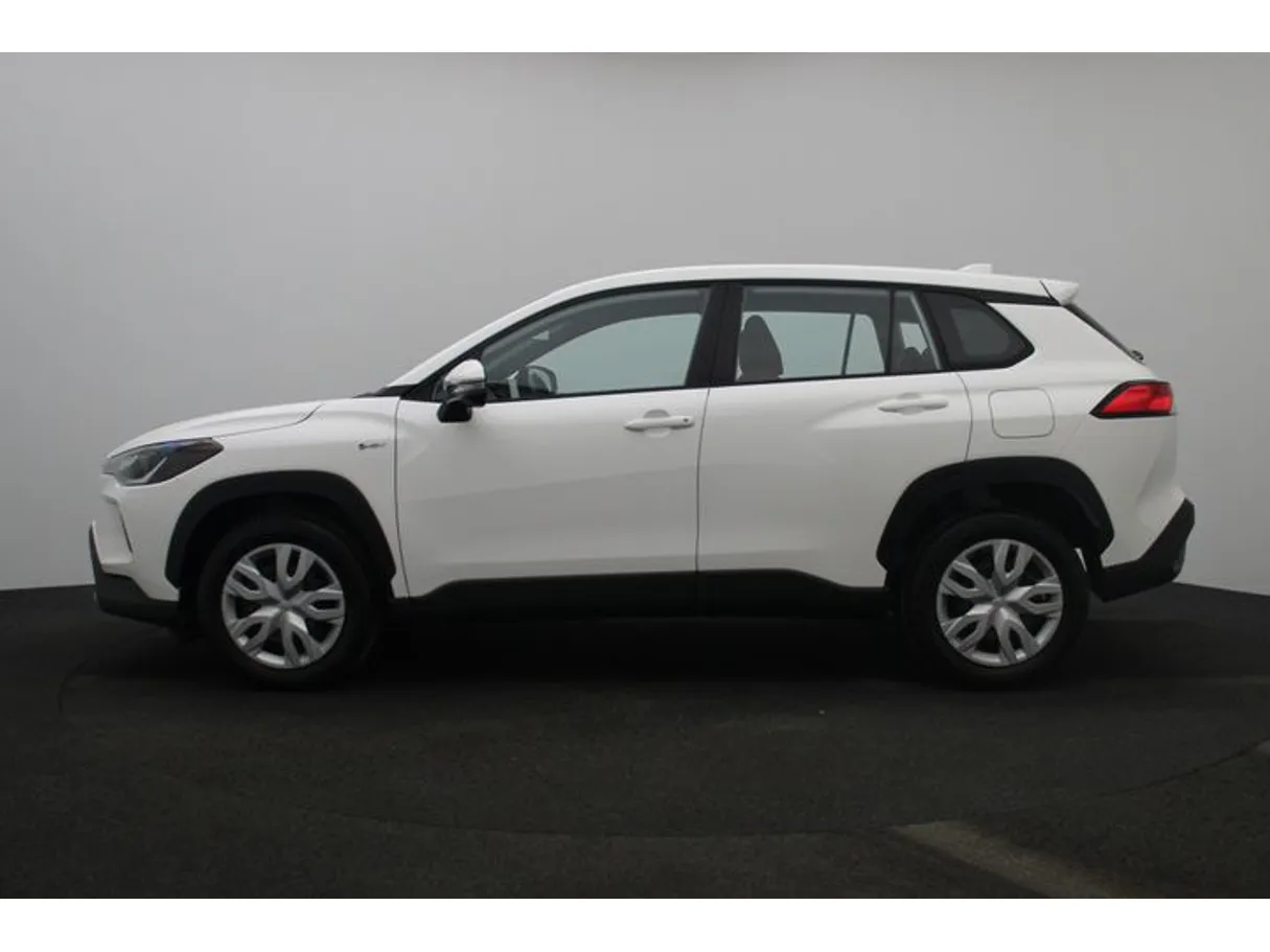 Car image 3