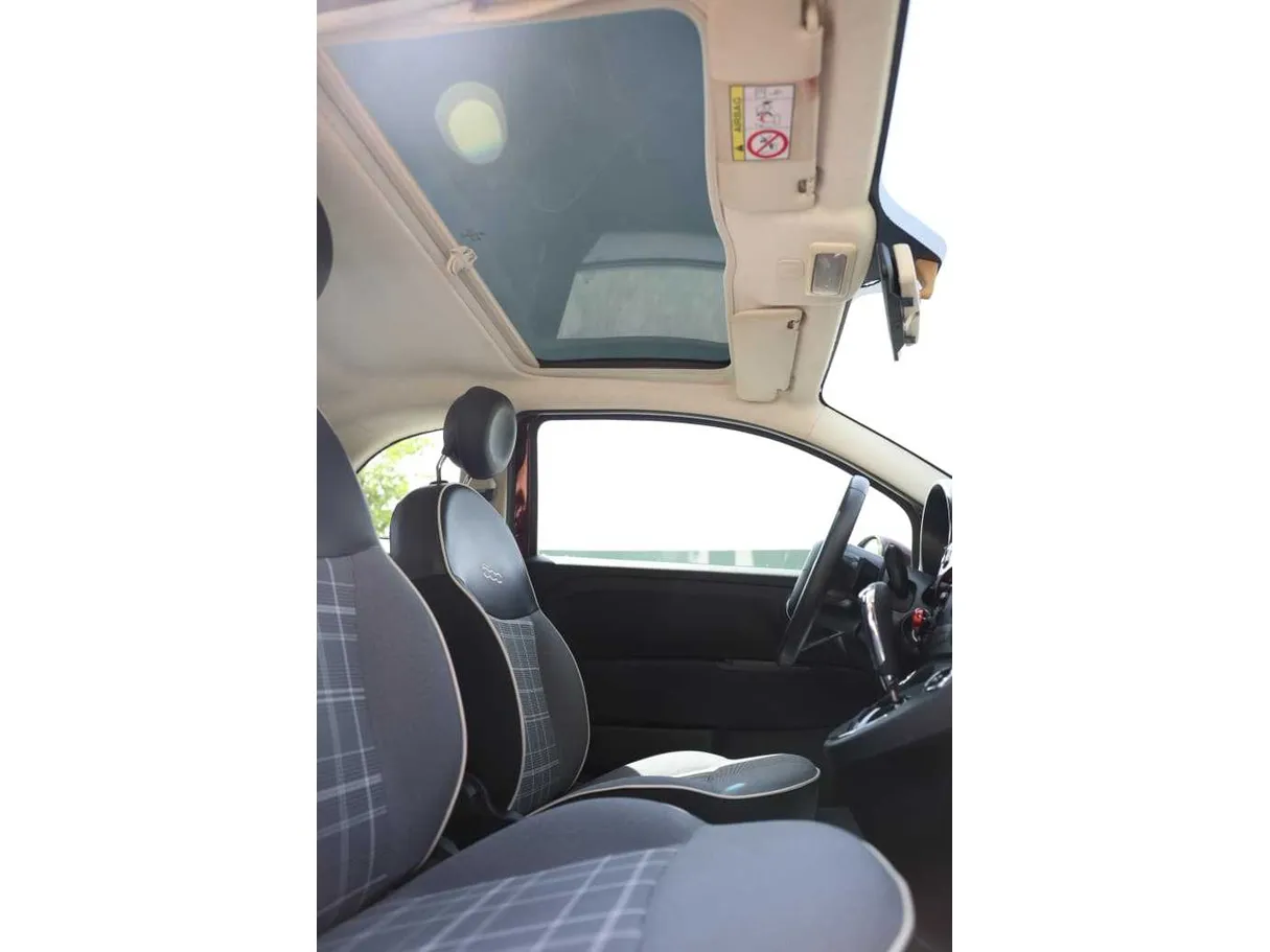 Car image 25