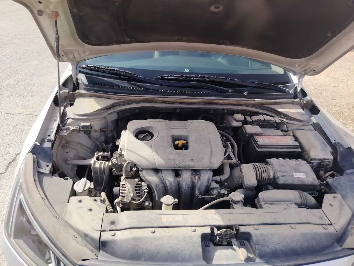 Car image 38