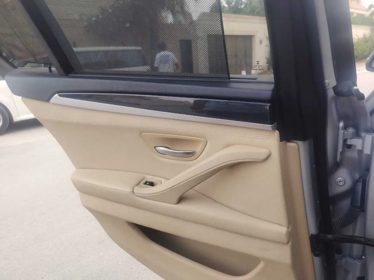 Car image 31