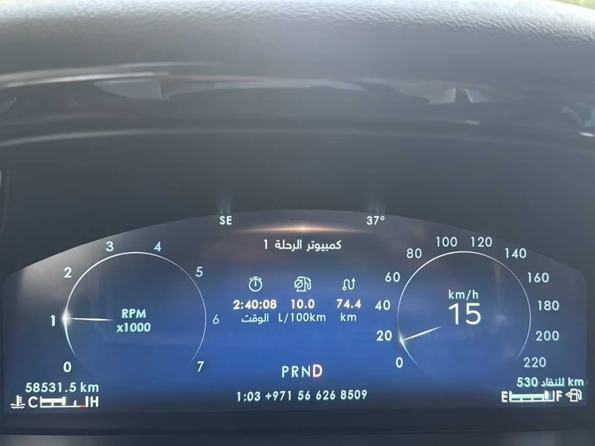 Car image 18