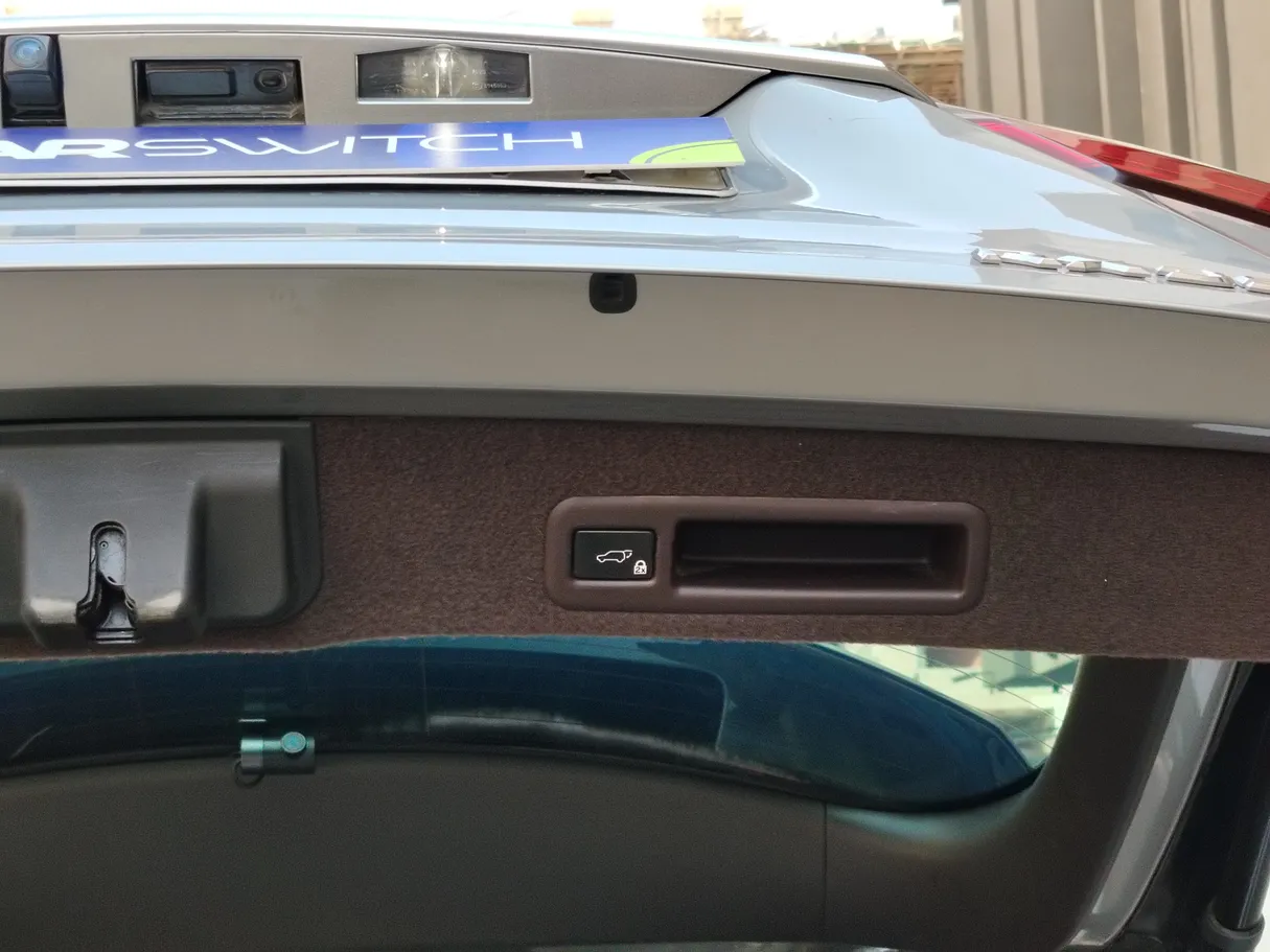 Car image 39