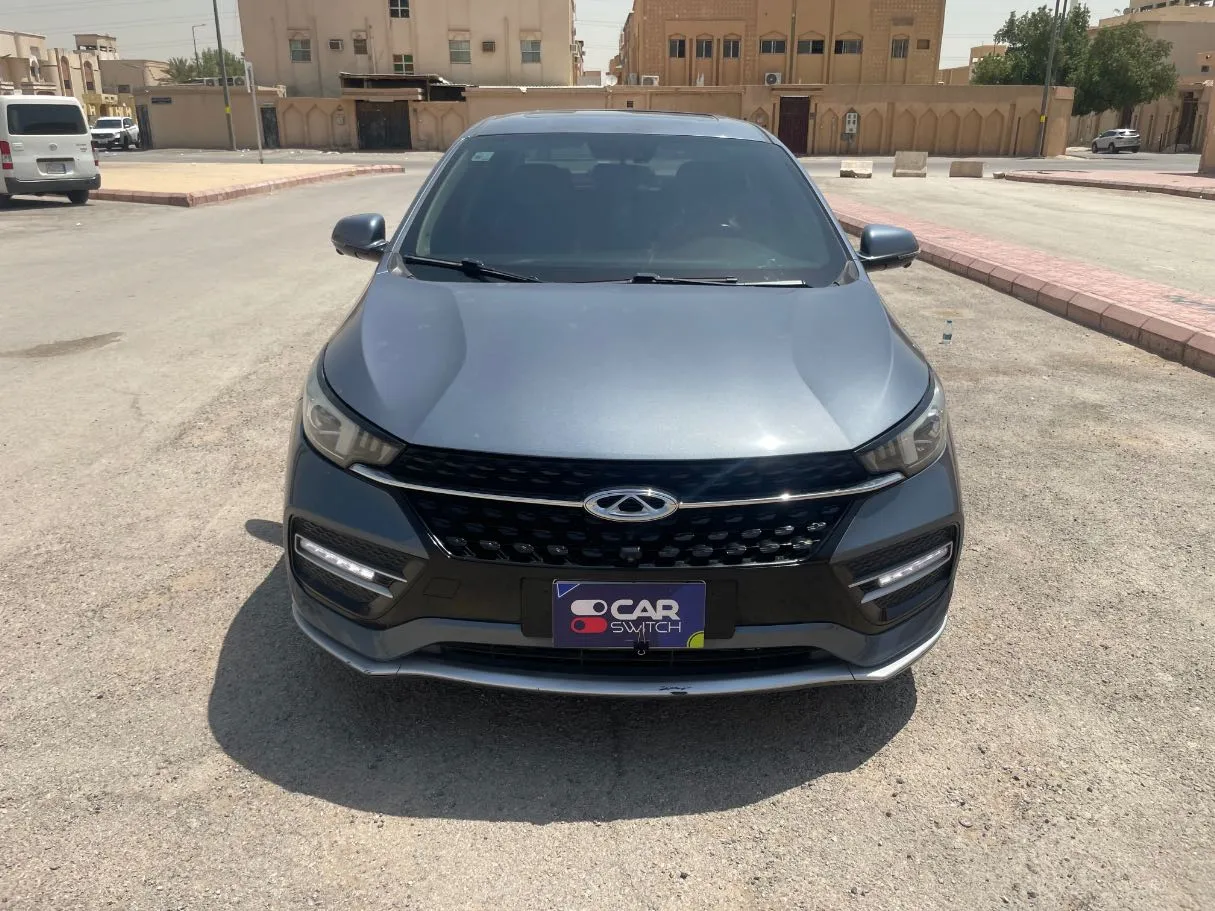 Car image 2