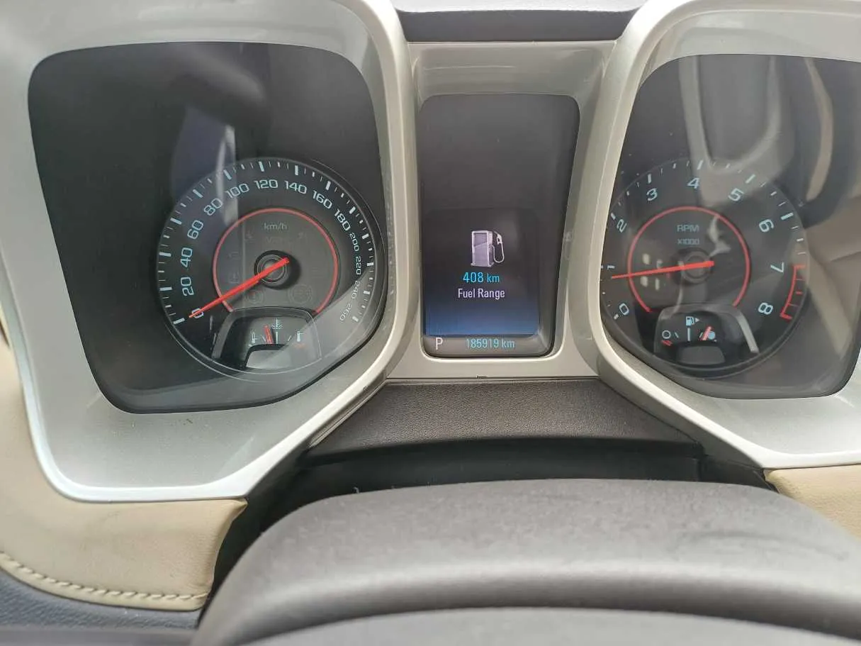 Car image 19