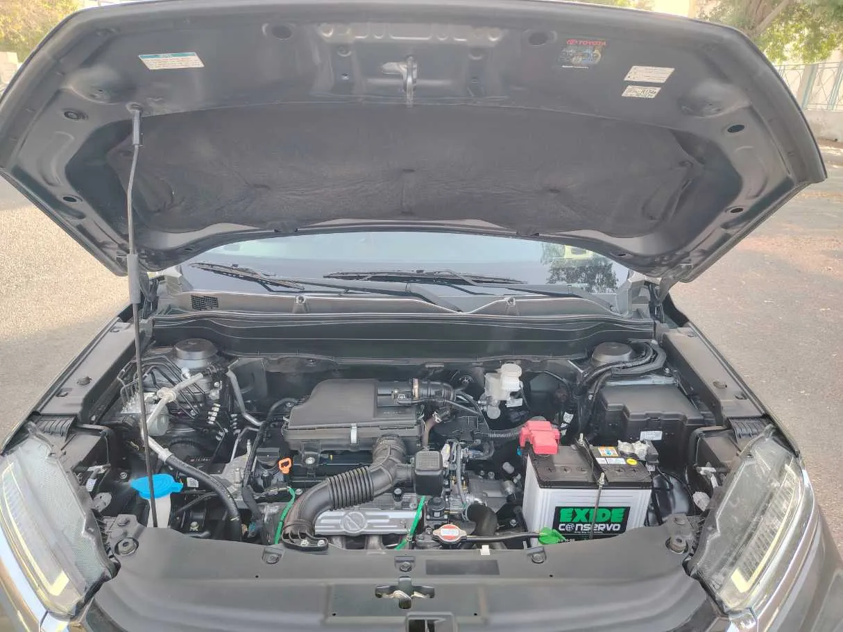Car image 37