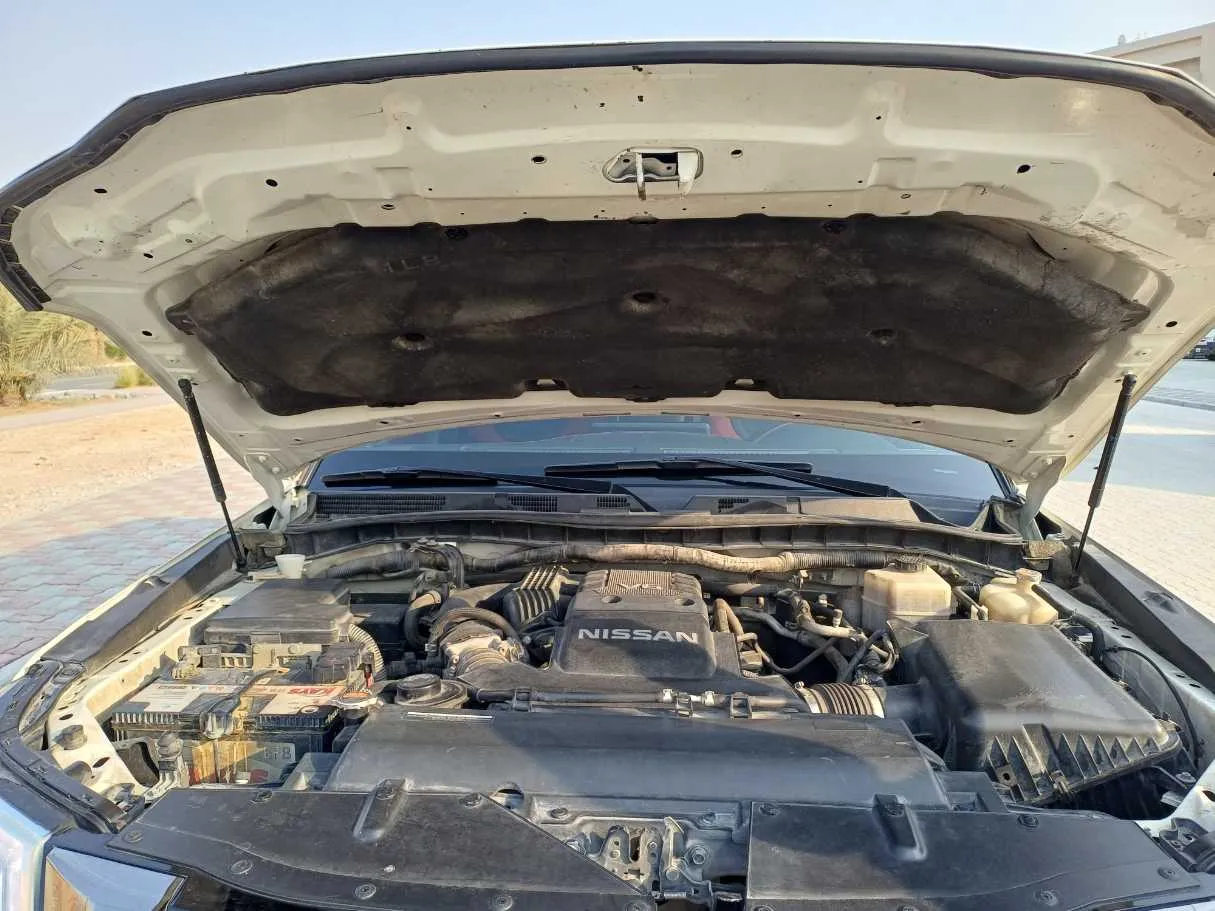 Car image 24
