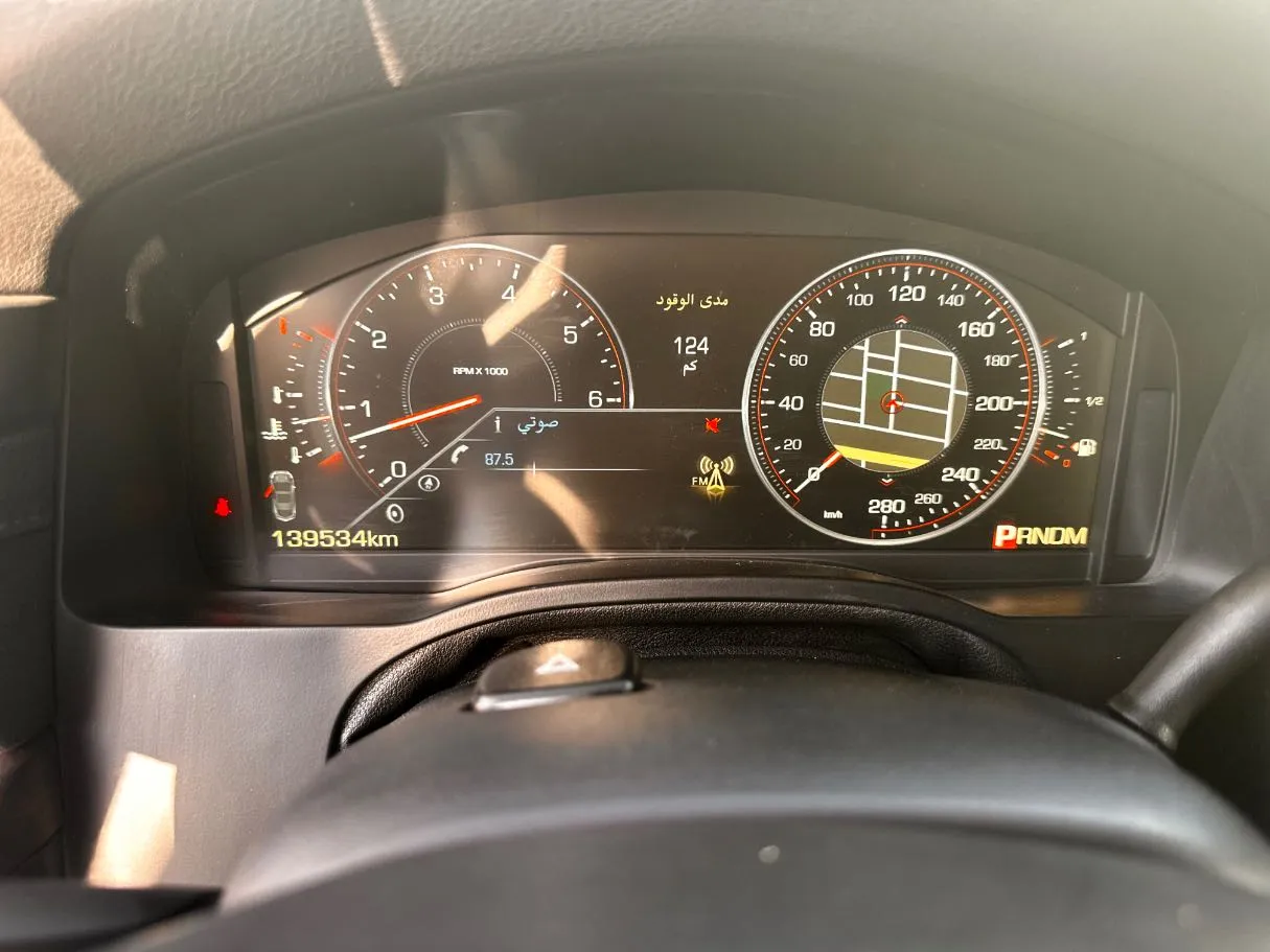 Car image 21