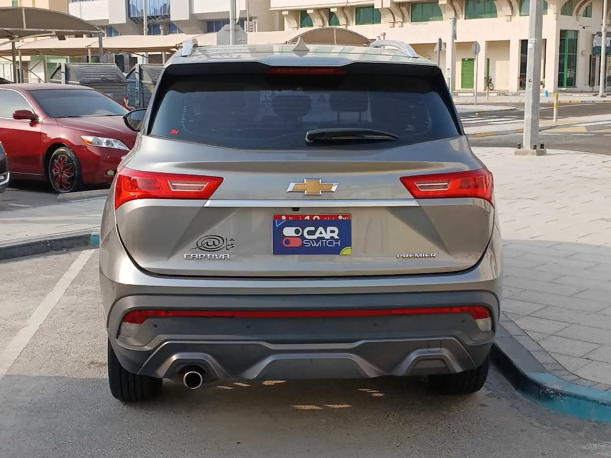 Car image 6
