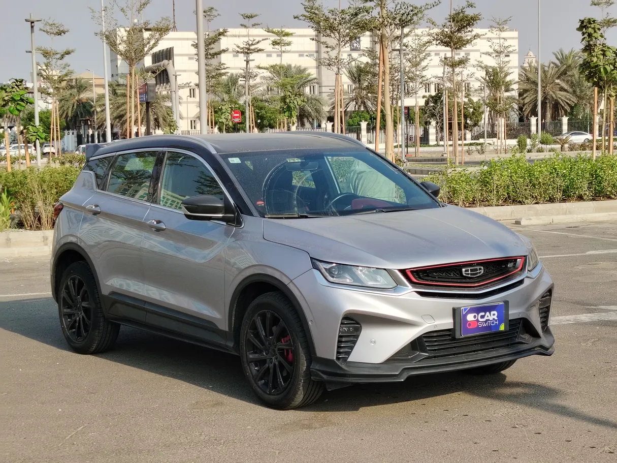 Car image 3