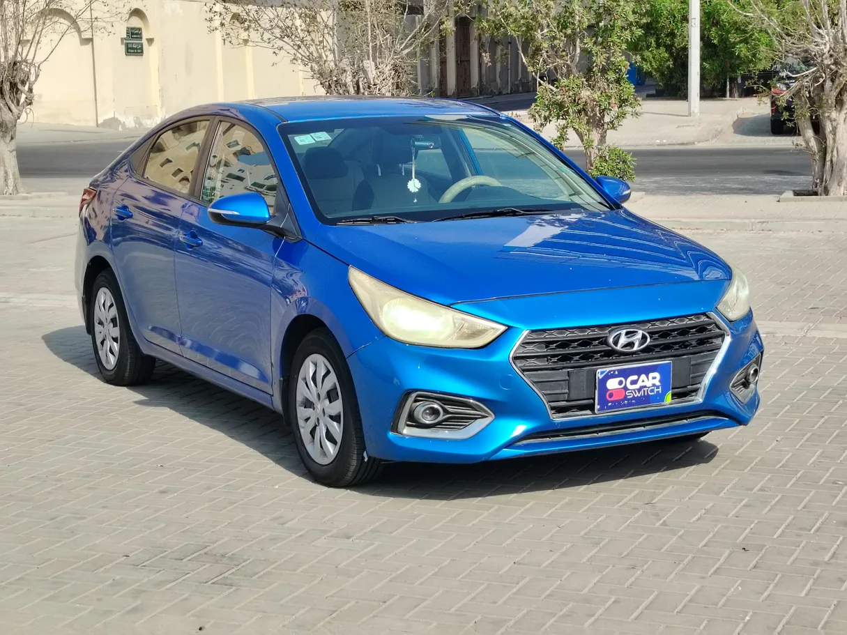 Car image 3