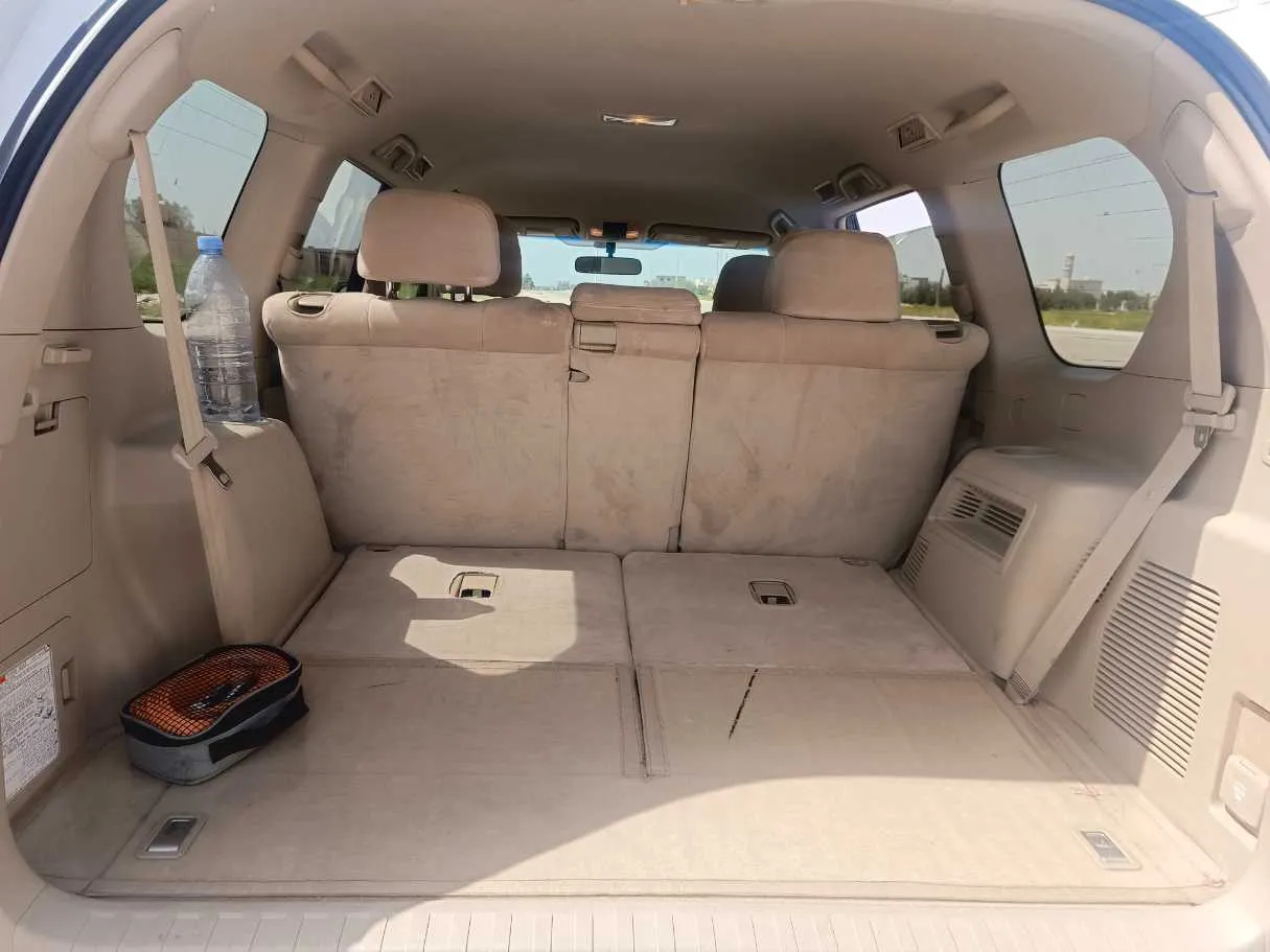 Car image 28
