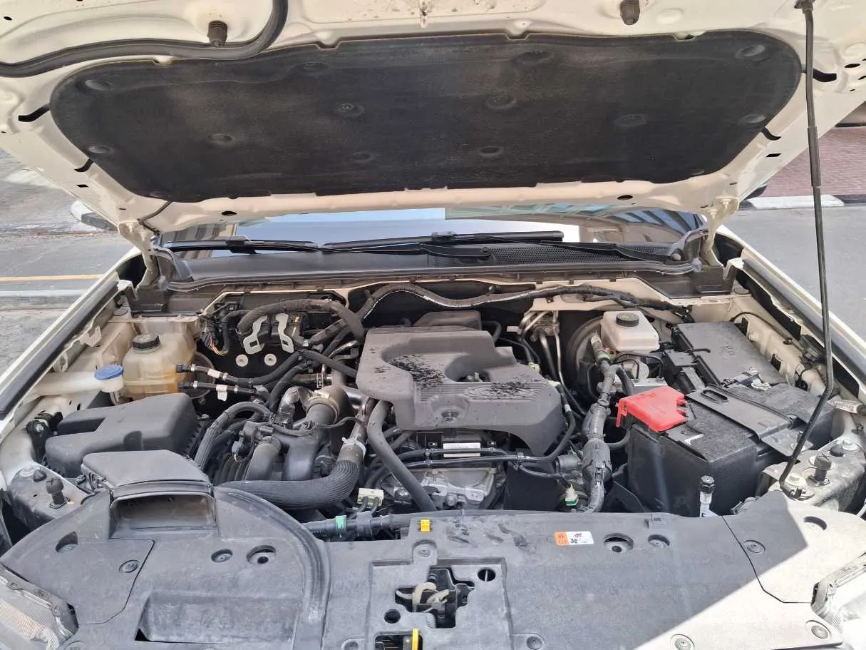 Car image 20