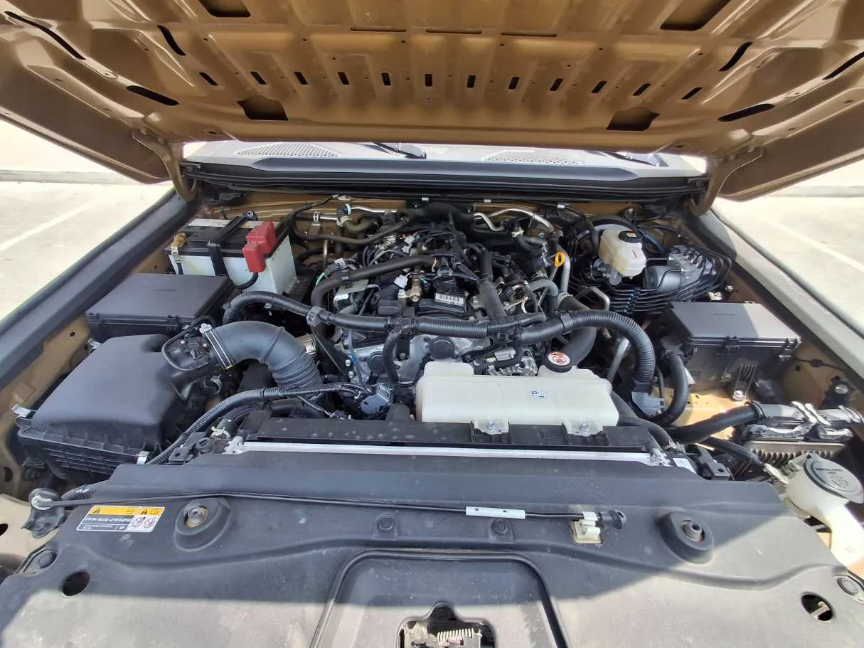 Car image 20