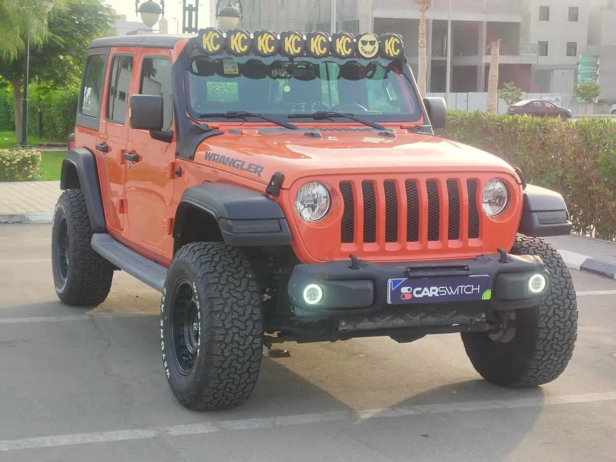 Car image 3