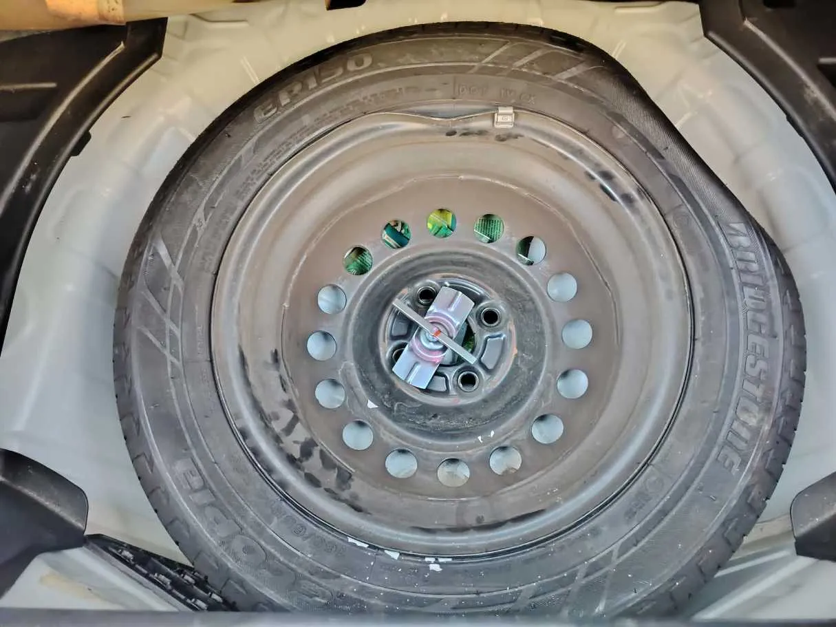 Car image 41