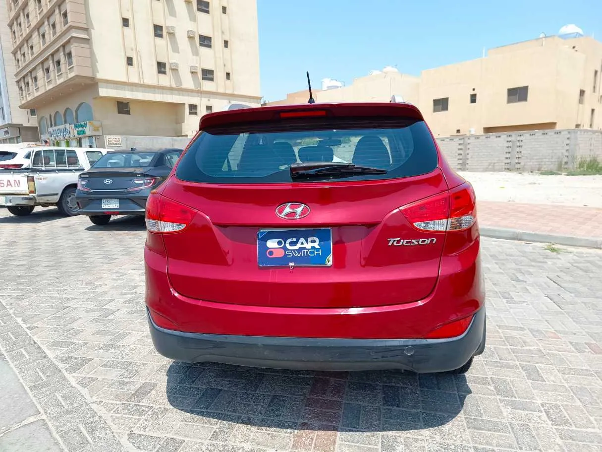 Car image 6
