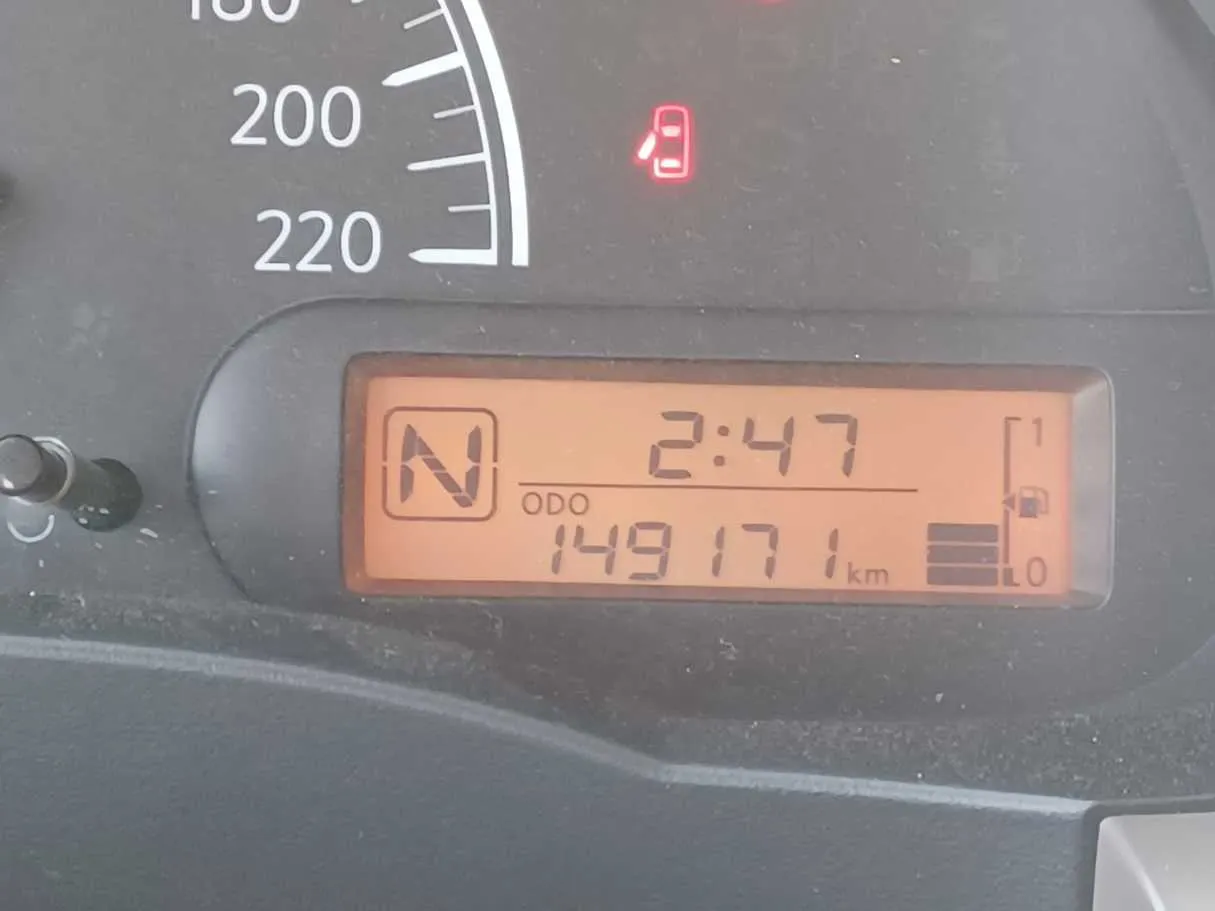 Car image 18