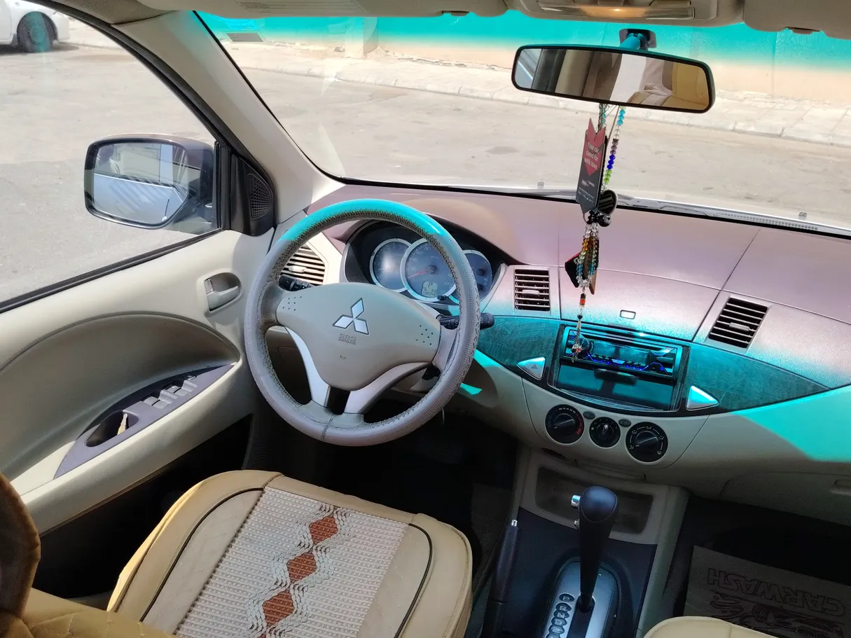 Car image 22