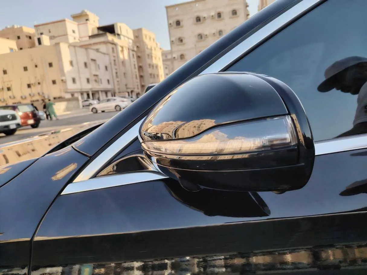 Car image 31