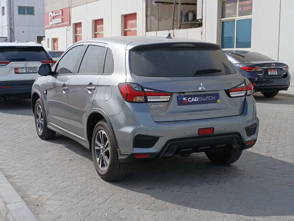Car image 7