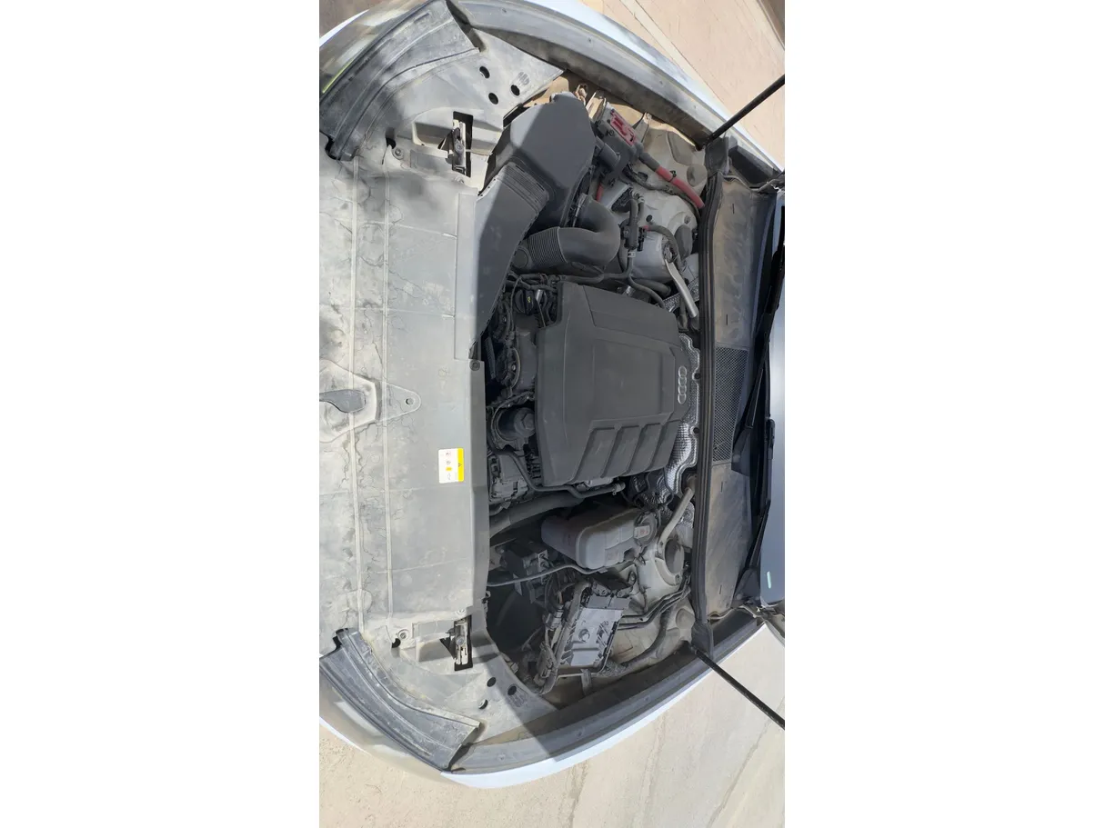 Car image 29