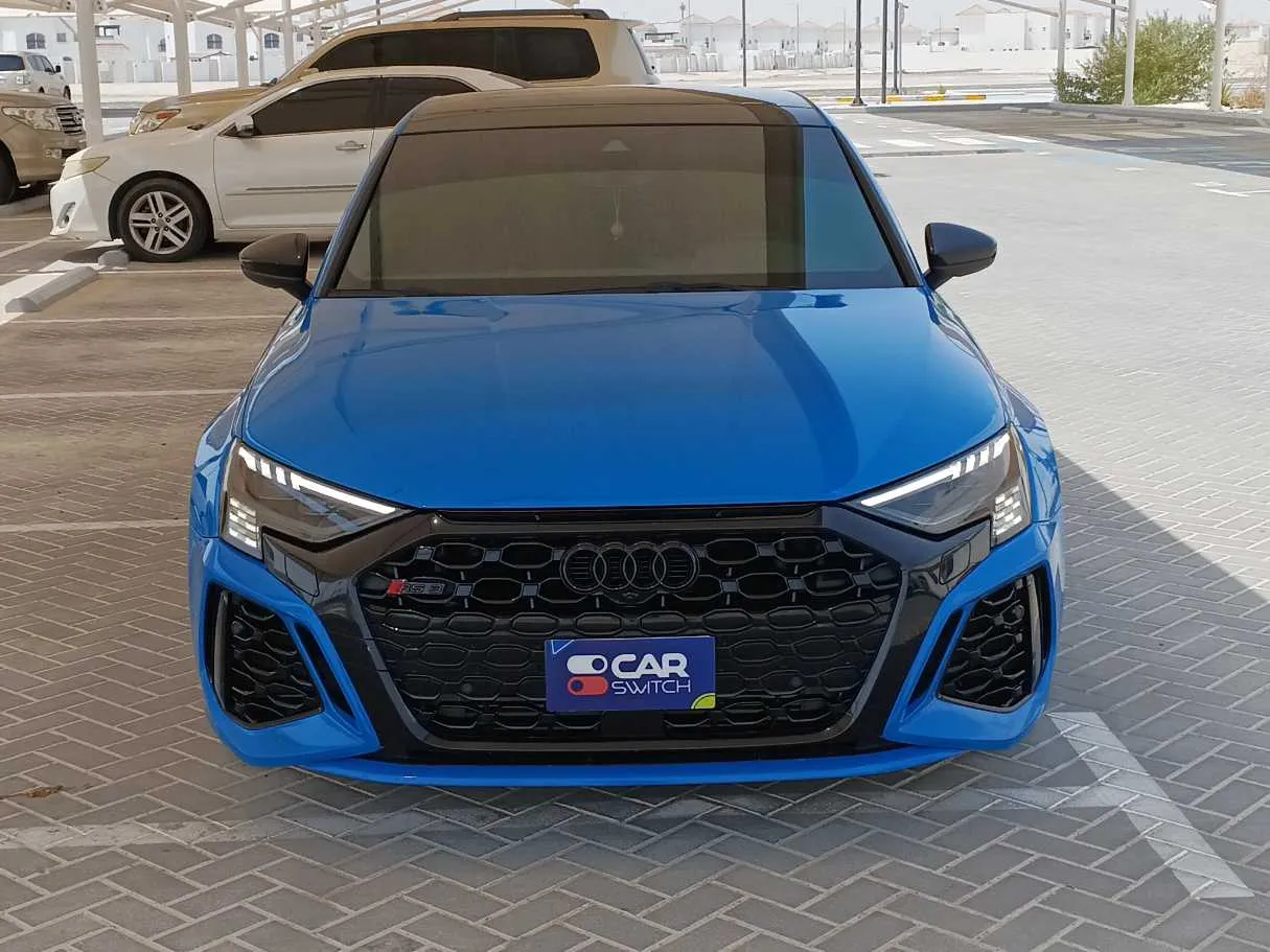 Car image 2