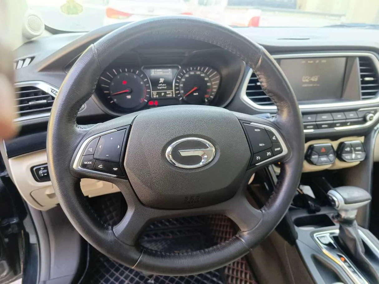 Car image 20