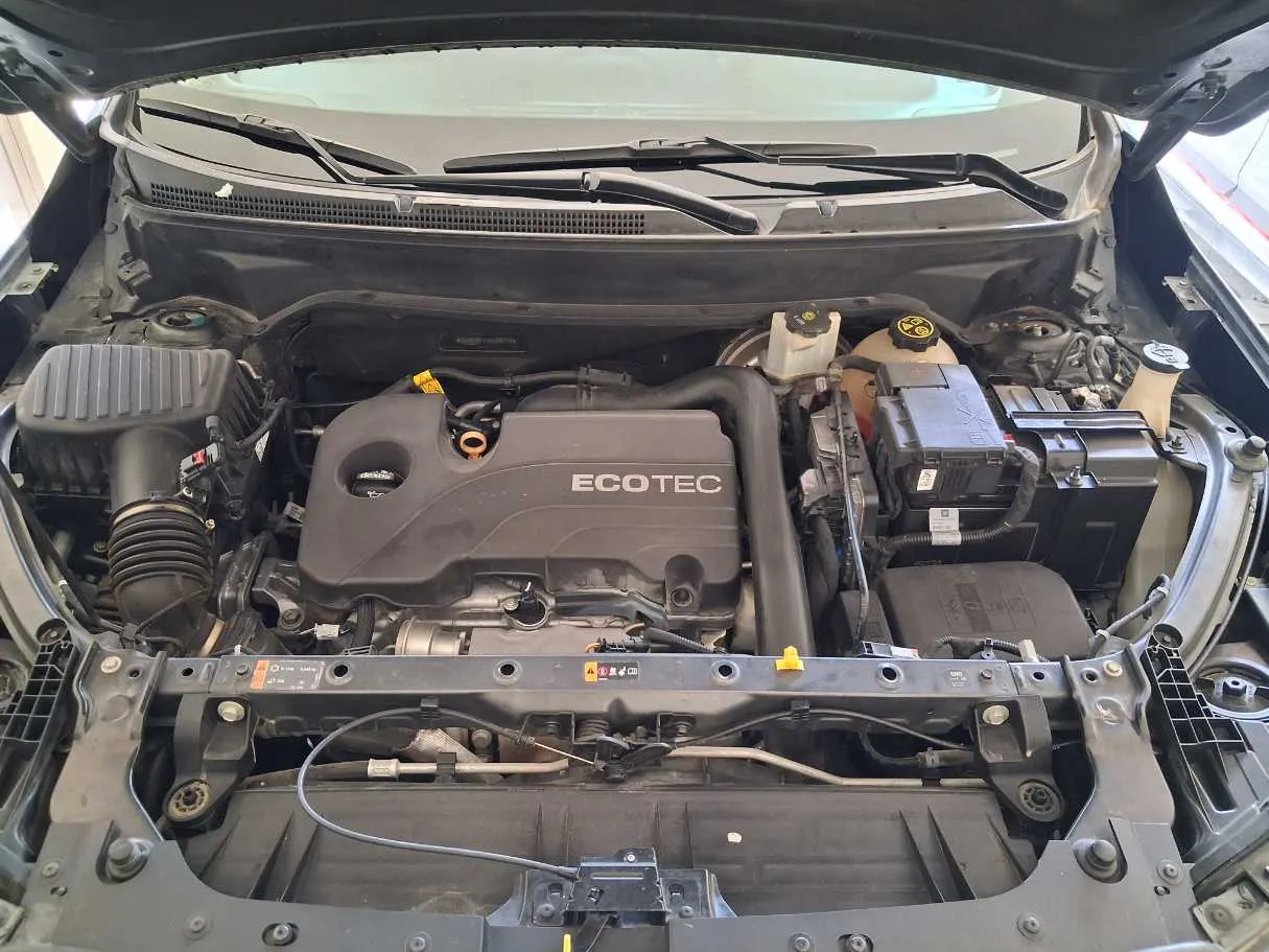 Car image 21