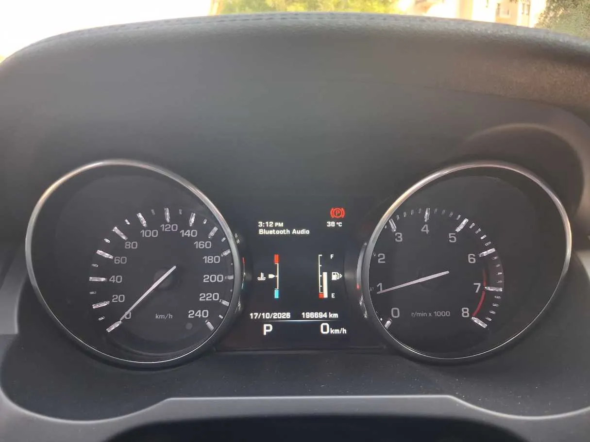Car image 20