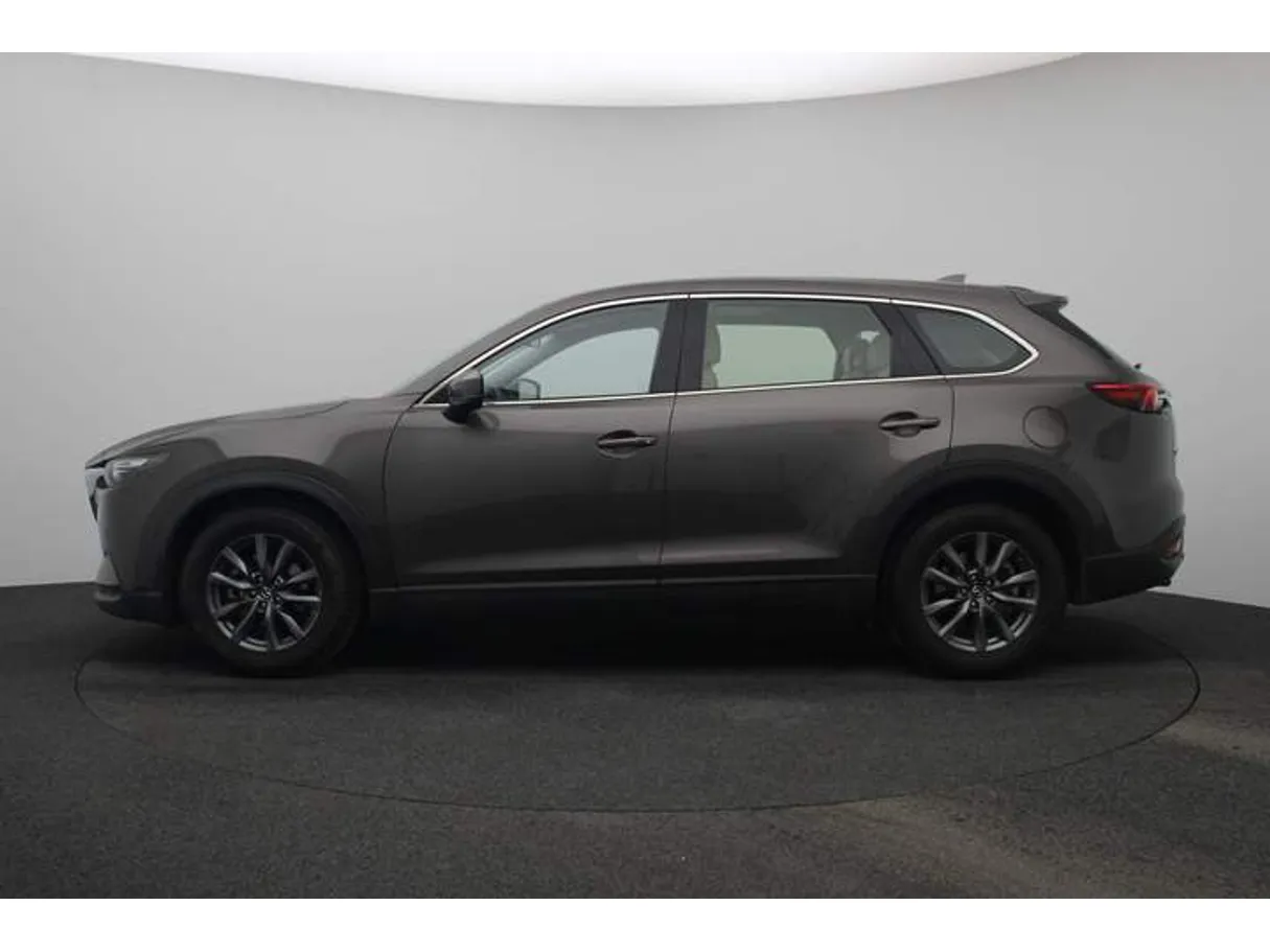 Car image 3
